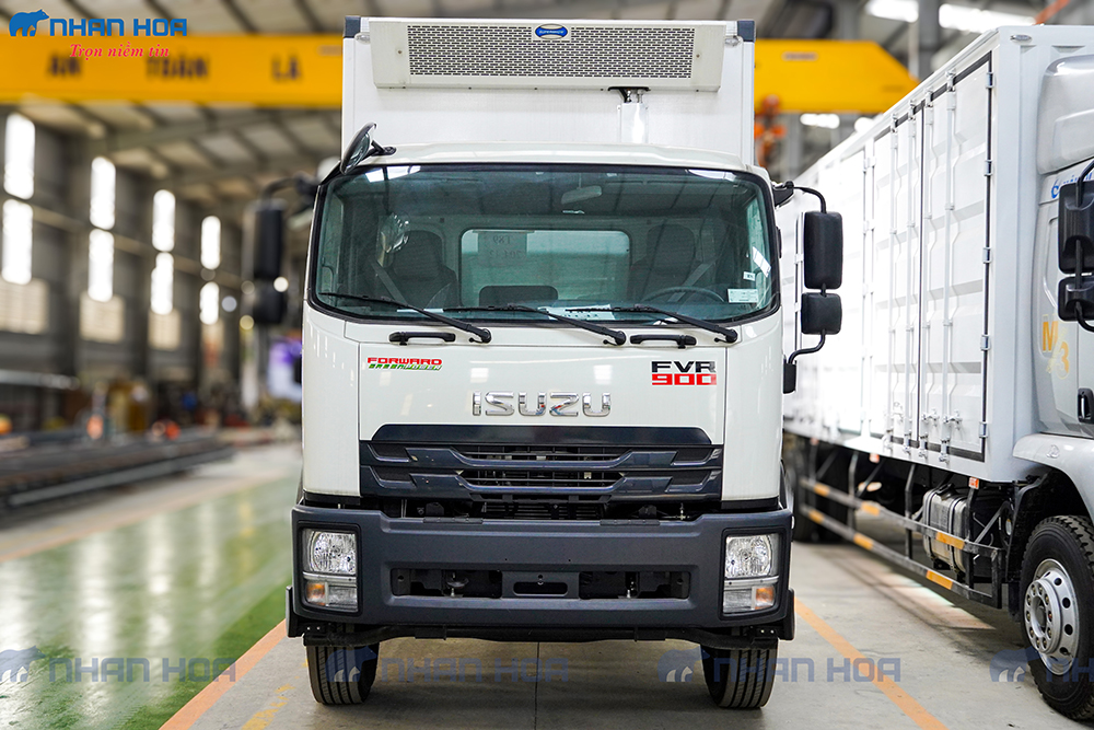 Xe tải đông lạnh ISUZU FVR900 (FVR34VE5) 6 tấn