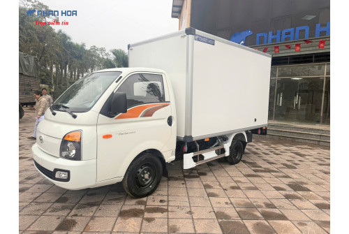 Xe tải bảo ôn HYUNDAI H150 1,2 tấn