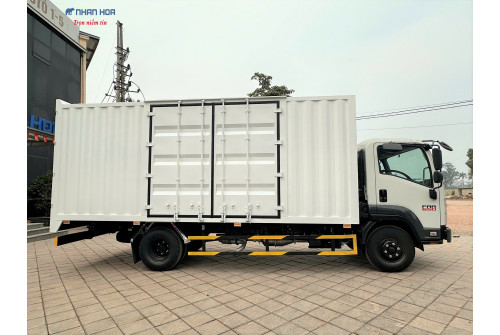 Xe tải thùng kín container ISUZU FRR650 6,5 tấn (FRR90LE5)