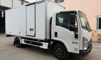 Thùng Kín Composite Hay Thùng Tôn: Loại Nào Bền, Đỡ Tốn Chi Phí Sửa Chữa Hơn?
