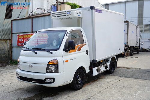 Xe Tải Hyundai Tải Trọng 1.2 Tấn Thùng Đông Lạnh H150 Xe Tải Hyundai Tải Trọng 1.2 Tấn Thùng Đông Lạnh H150