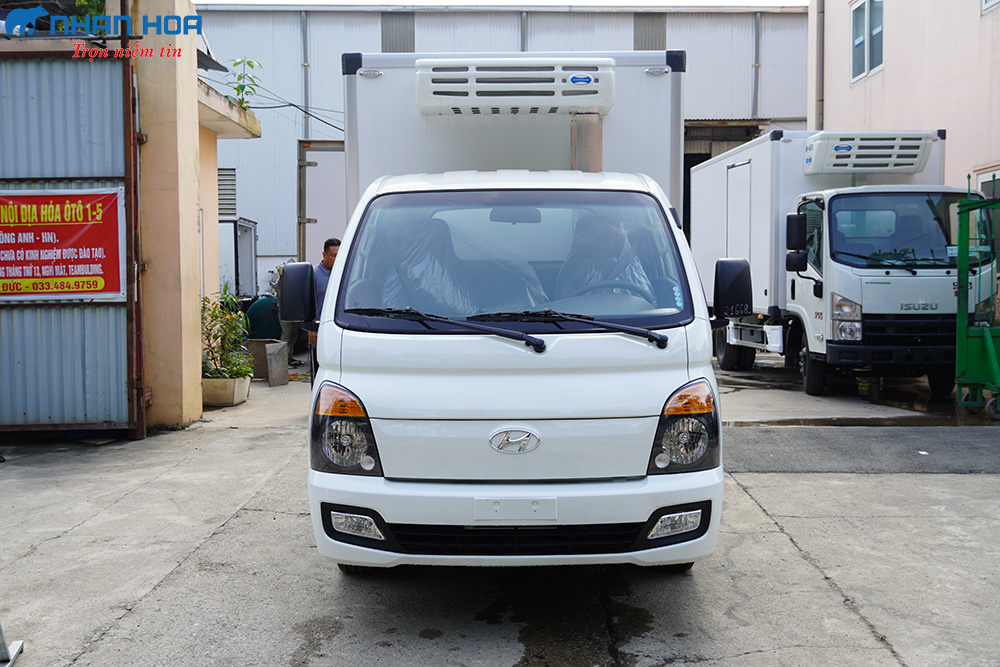 Xe Tải Hyundai Tải Trọng 1.2 Tấn Thùng Đông Lạnh H150 Xe Tải Hyundai Tải Trọng 1.2 Tấn Thùng Đông Lạnh H150