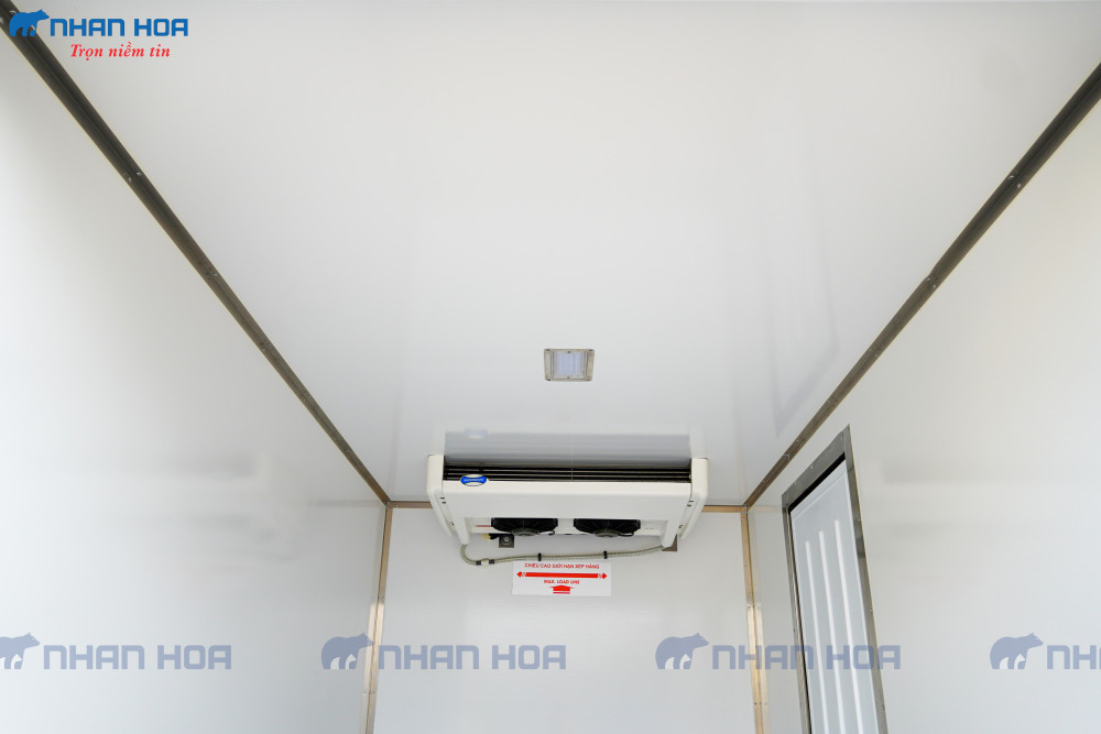 Xe tải Hyundai Mighty N250SL 1.9 tấn thùng đông lạnh Xe tải Hyundai Mighty N250SL 1.9 tấn thùng đông lạnh