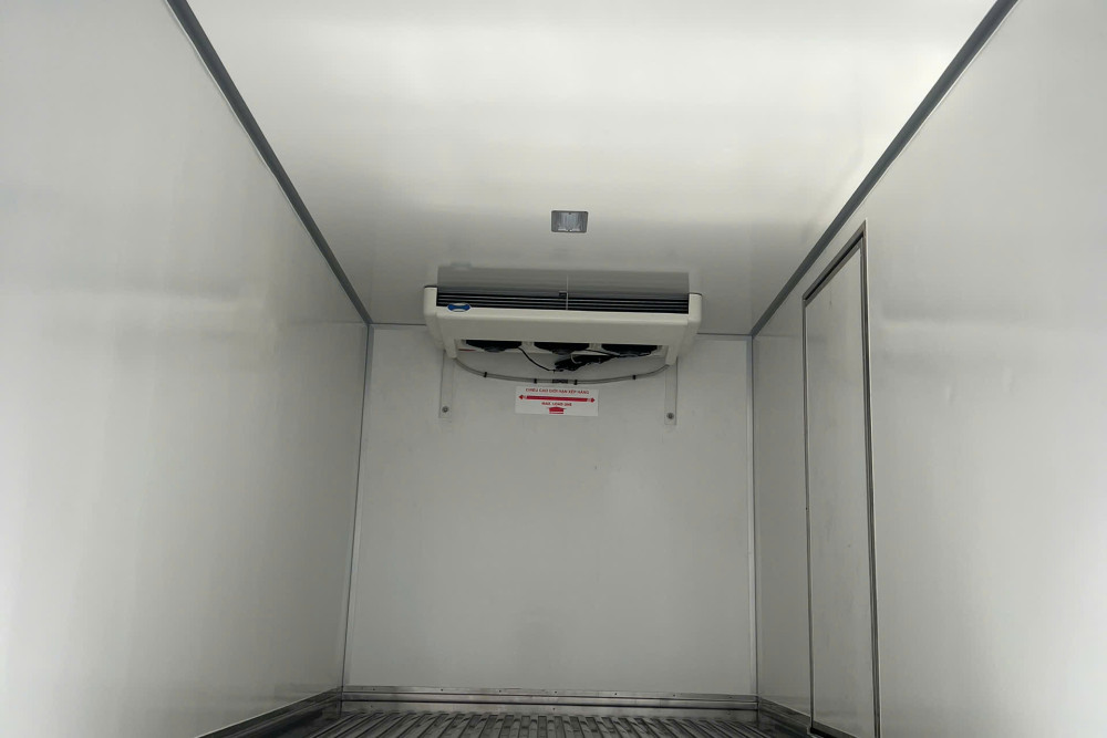Xe tải đông lạnh HYUNDAI MIGHTY W750L 3 tấn Xe tải đông lạnh HYUNDAI MIGHTY W750L 3 tấn